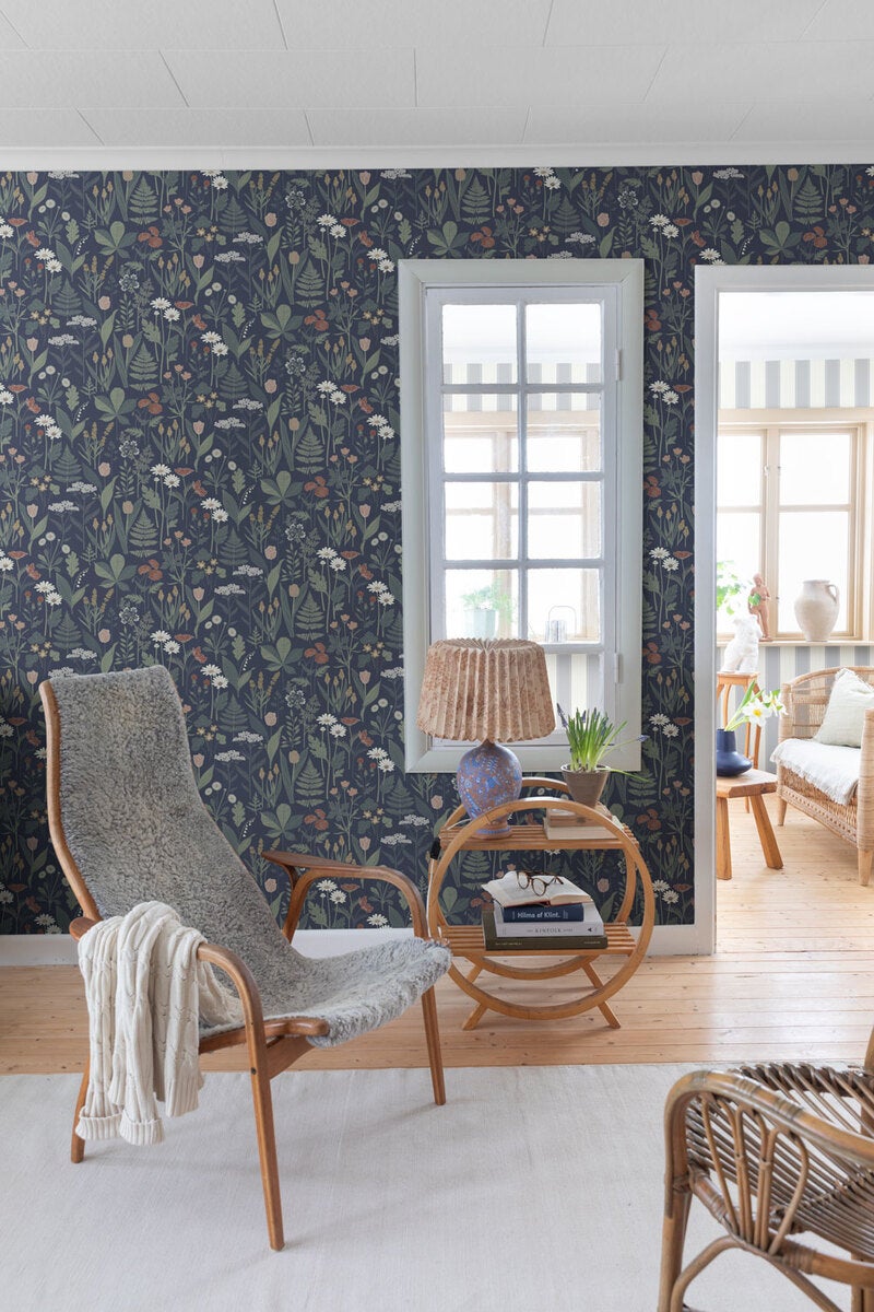 Elsa, mörkblå tapet