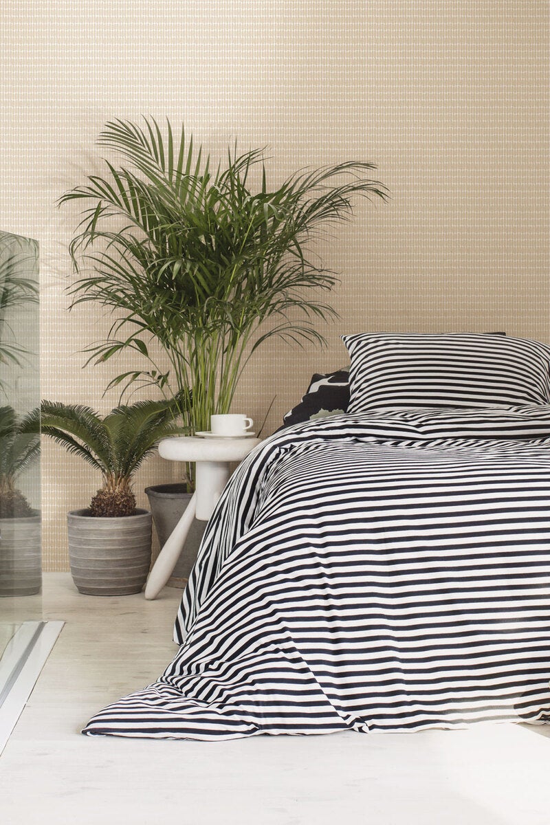 Marimekko Alku, beige och vit tapet